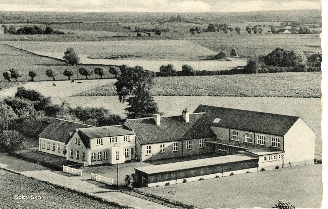 Foto af skolen ca. 1960
